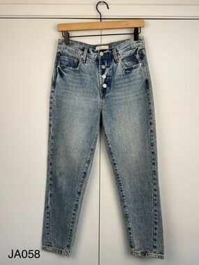 Habitual Mesa Verde Light Wash Button Fly Jeans 25